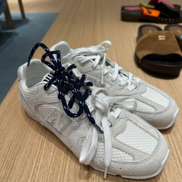 Authentic New Balance X Miu Miu 530 Sneakers - Picture 5 of 10